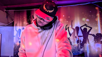 Splash Dance: DJ JP Black