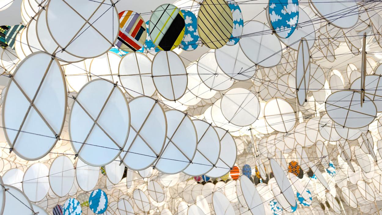 Jacob Hashimoto: a lowercase sky detail shot 