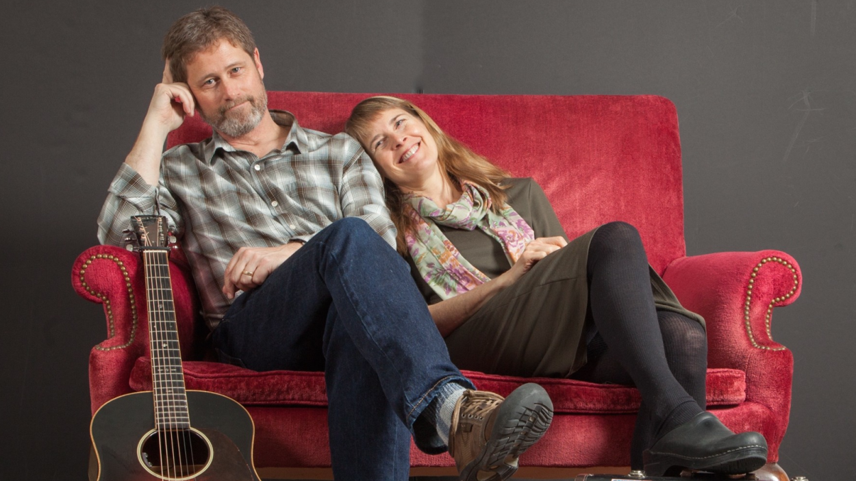 Summer Concert Series: Dana and Susan Robinson
