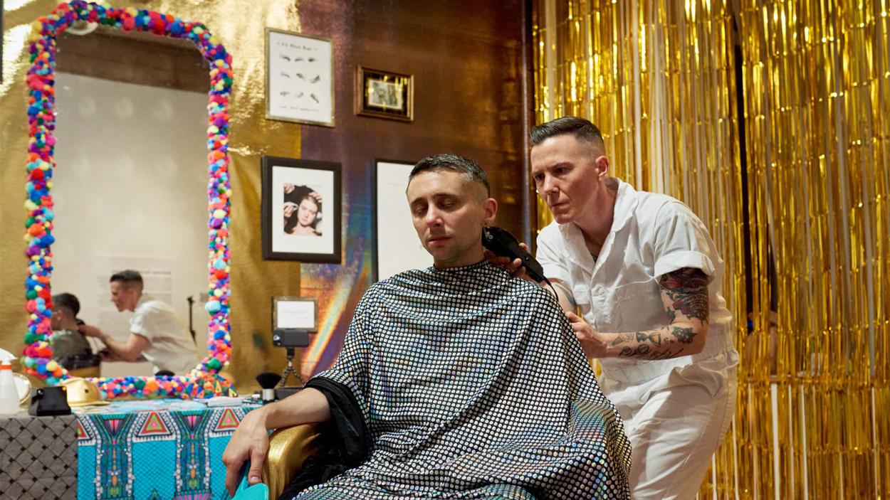 ace_lehner_barbershop_the_art_of_queer_failure_performance_documentation